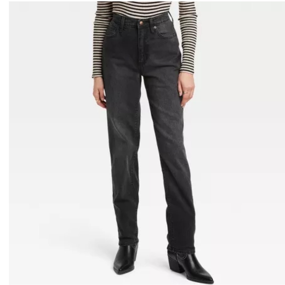 Universal Thread High-Rise 90s Straight Jean, Black, Size 2R